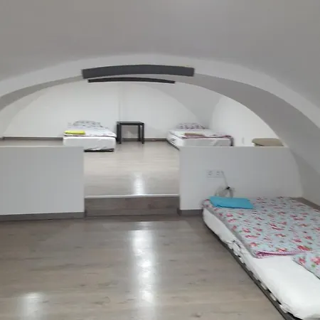 Apartment 13 Rakoczi Ut
